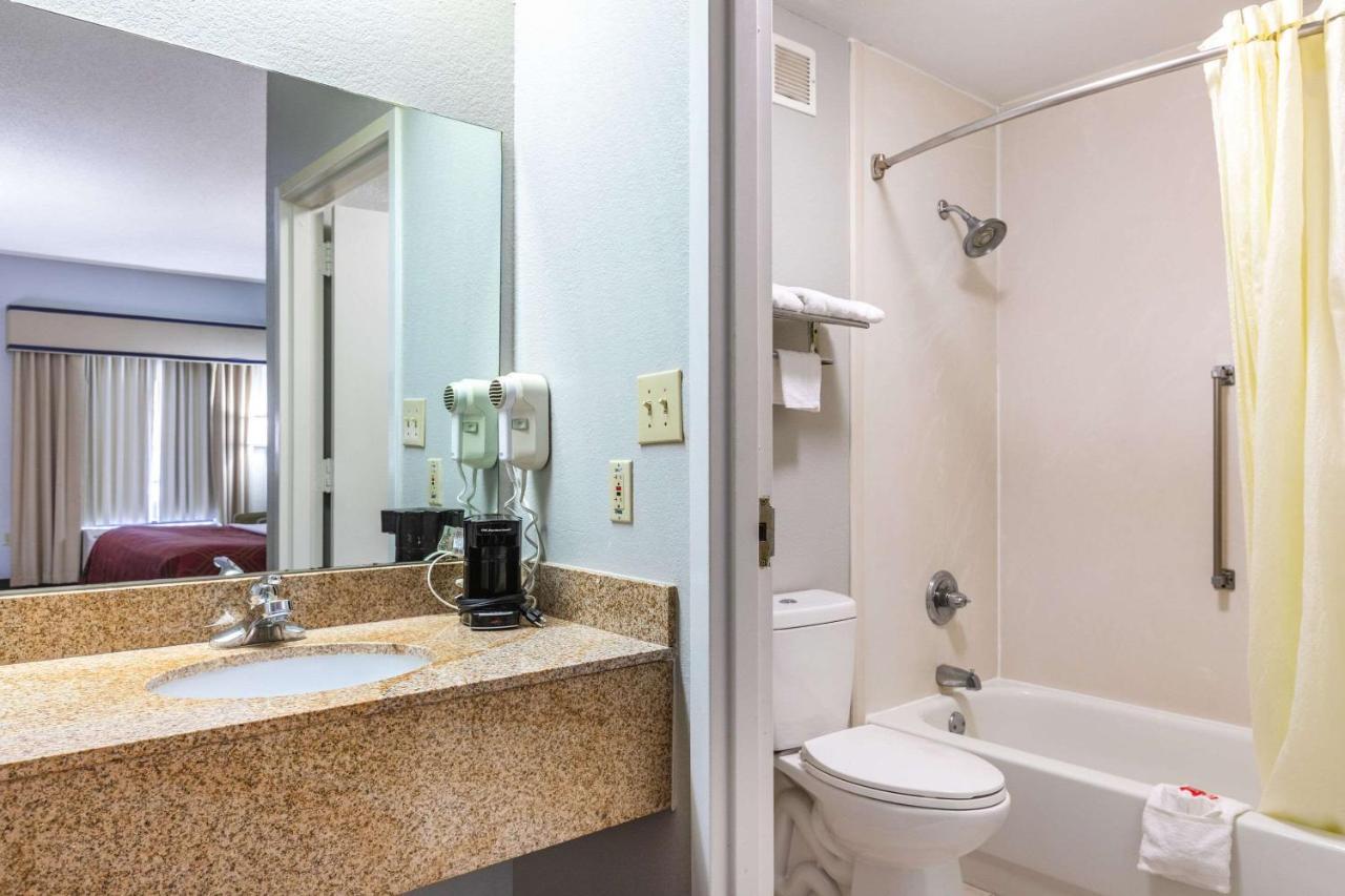 Royal Palms Inn Stockbridge Luaran gambar