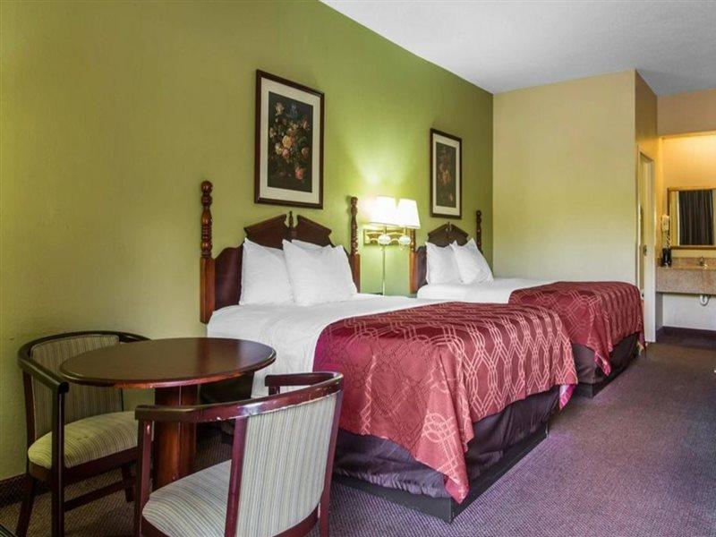 Royal Palms Inn Stockbridge Luaran gambar